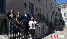 中南医院爆料事件视频播放,事件真相与公众舆论交锋