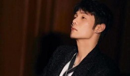 娱乐圈帅哥吃瓜视频,揭秘明星们的幕后生活