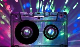 闯哥爆料电视机视频播放,电视机视频播放背后的秘密