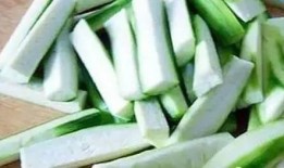 八月娱乐吃瓜,瓜田李下，明星秘闻大揭秘